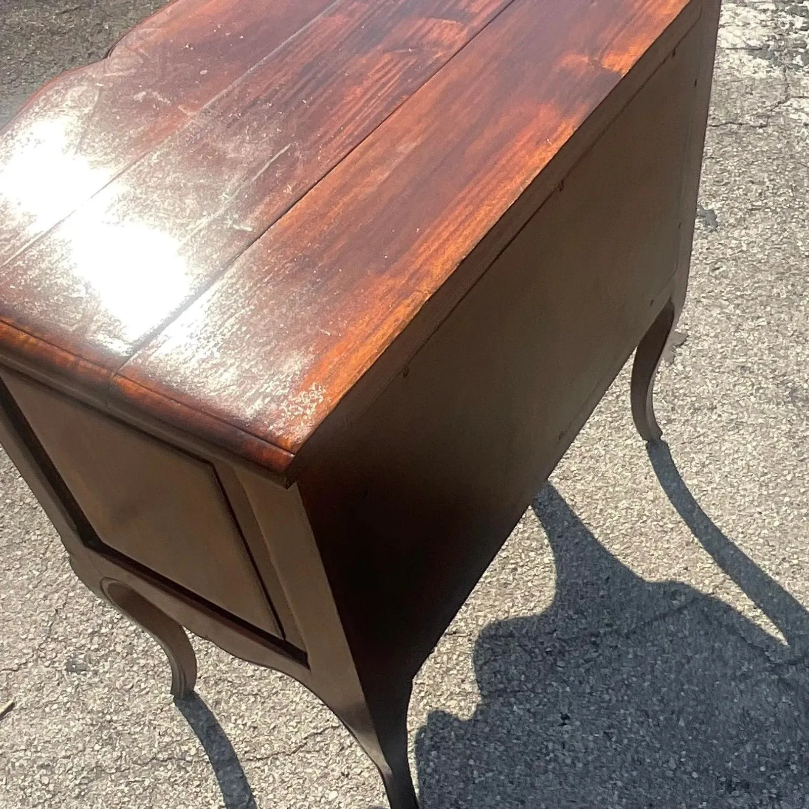Vintage Regency Wave Front Chest of Drawers — additional photo 1