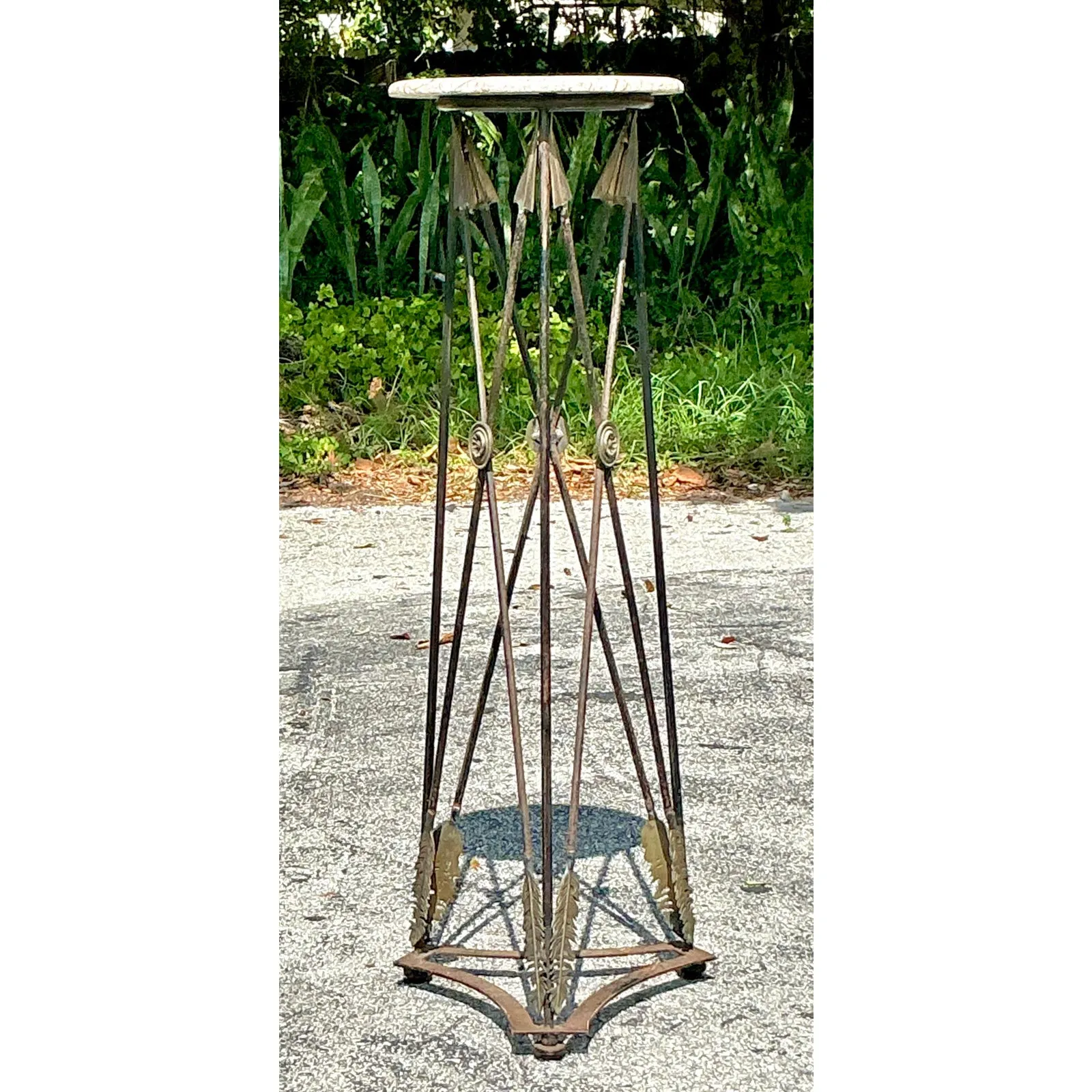 Vintage Regency Wrought Iron and Brass Arrow Pedestal — additional photo 2