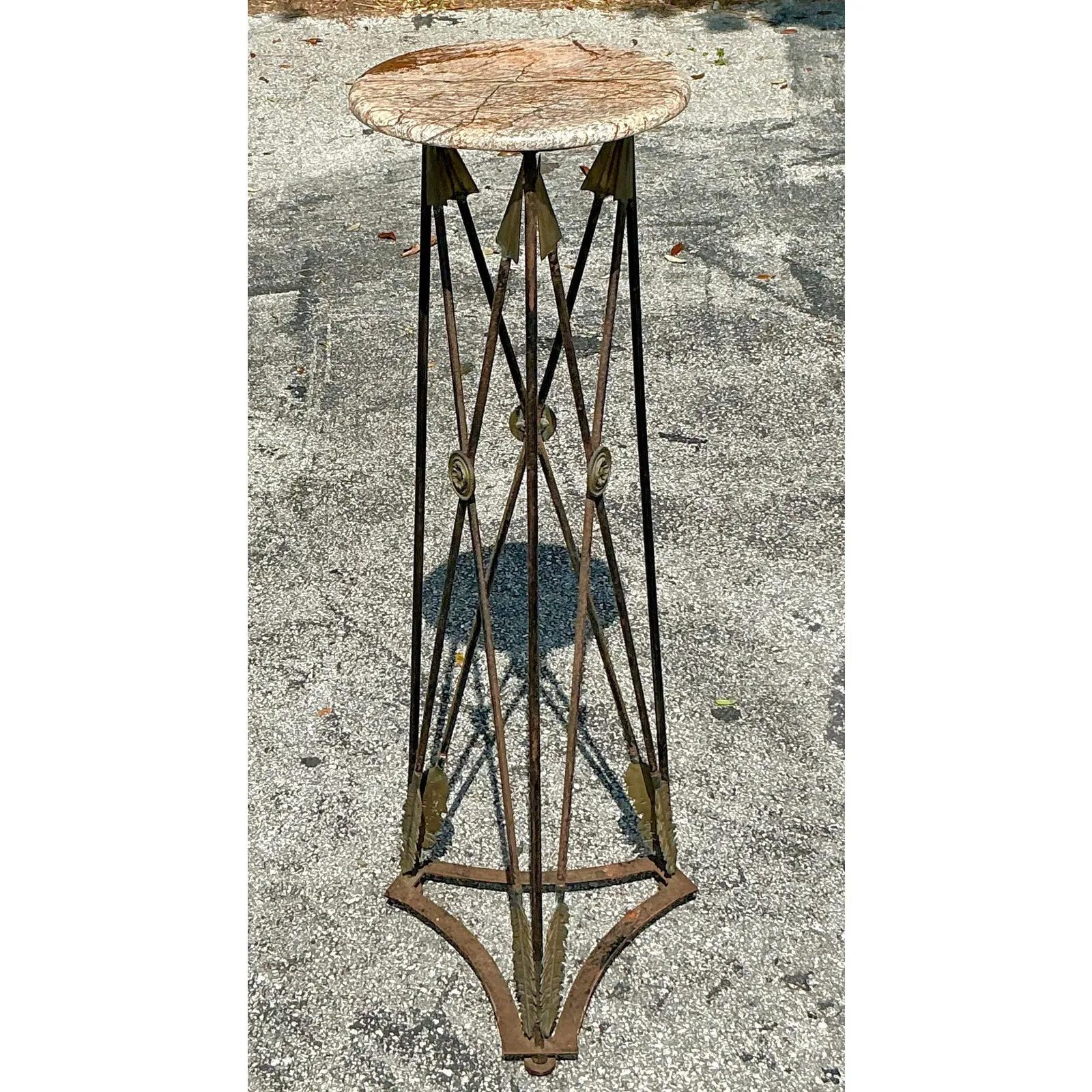 Vintage Regency Wrought Iron and Brass Arrow Pedestal — additional photo 4