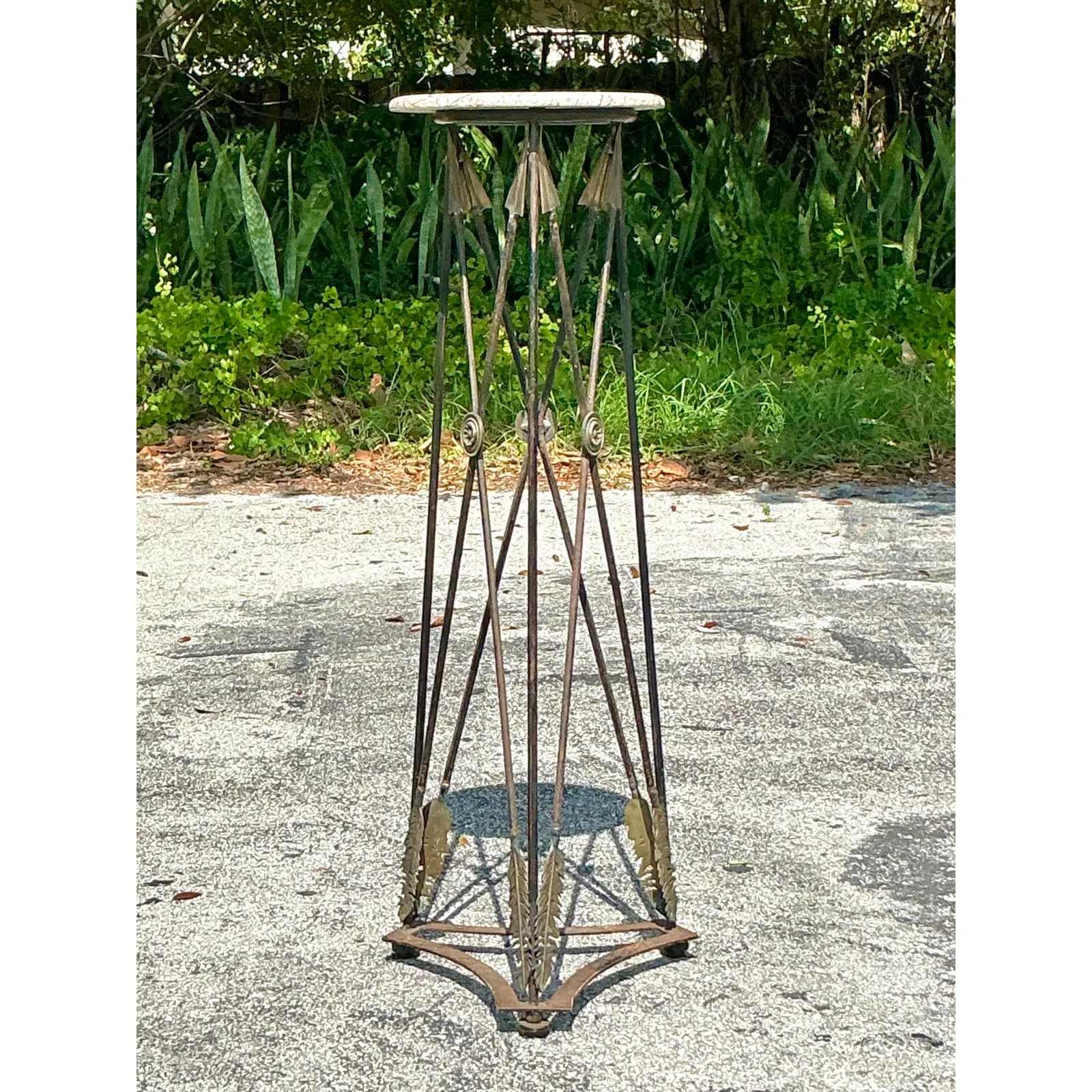 Vintage Regency Wrought Iron and Brass Arrow Pedestal — additional photo 5