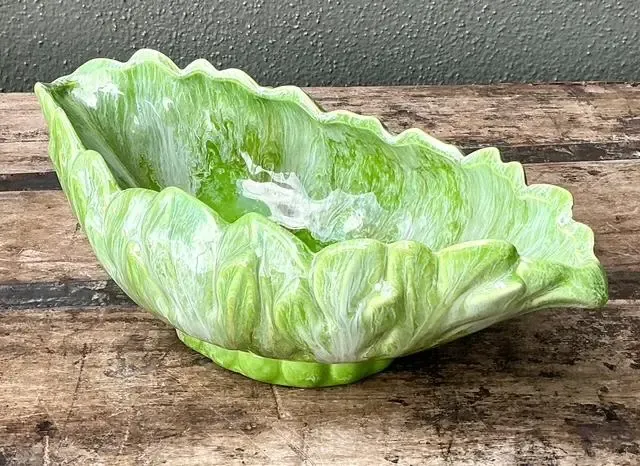 Vintage Royal Haeger Glazed Ceramic Leaf Bowl — additional photo 5