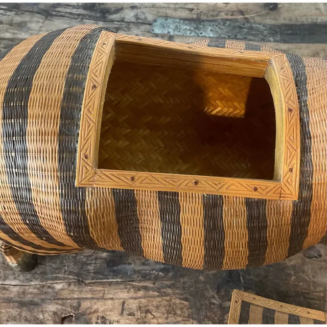 Vintage Shanghai Handicrafts Zebra Basket — additional photo 3