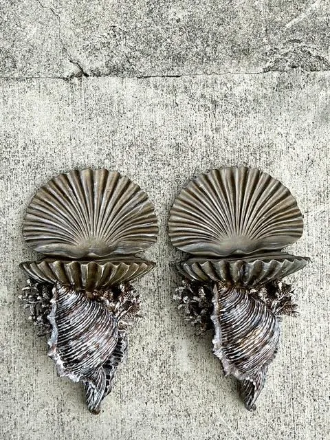 Vintage Silvered Clam Shell Brackets - A Pair — additional photo 3