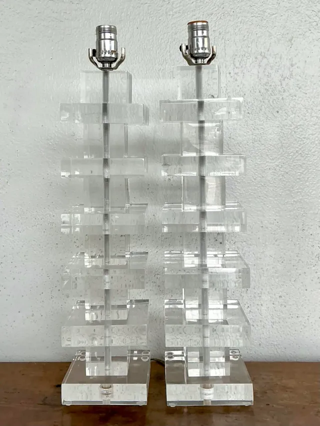 Vintage Stacked Lucite Blocks Lamps - A Pair — additional photo 5
