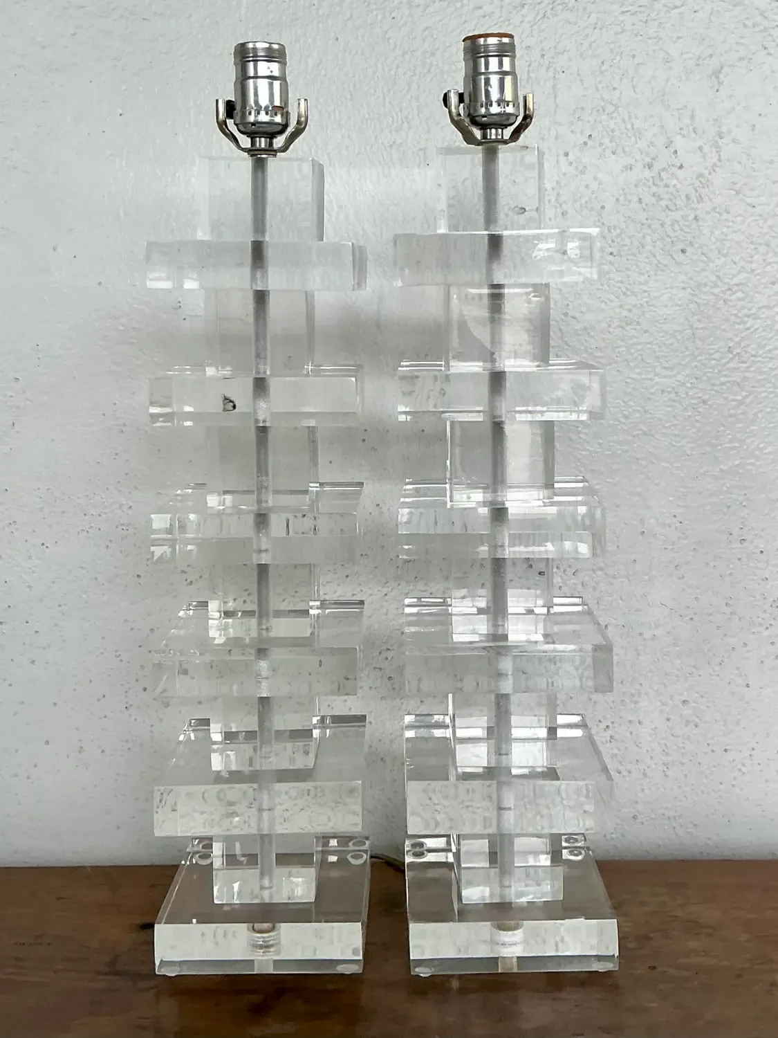 Vintage Stacked Lucite Blocks Lamps - A Pair — additional photo 6