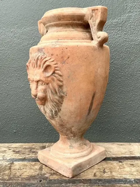 Vintage Terracotta Lion’s Head Urn — additional photo 2