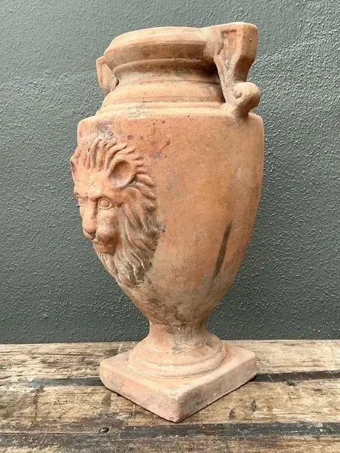 Vintage Terracotta Lion’s Head Urn — additional photo 7