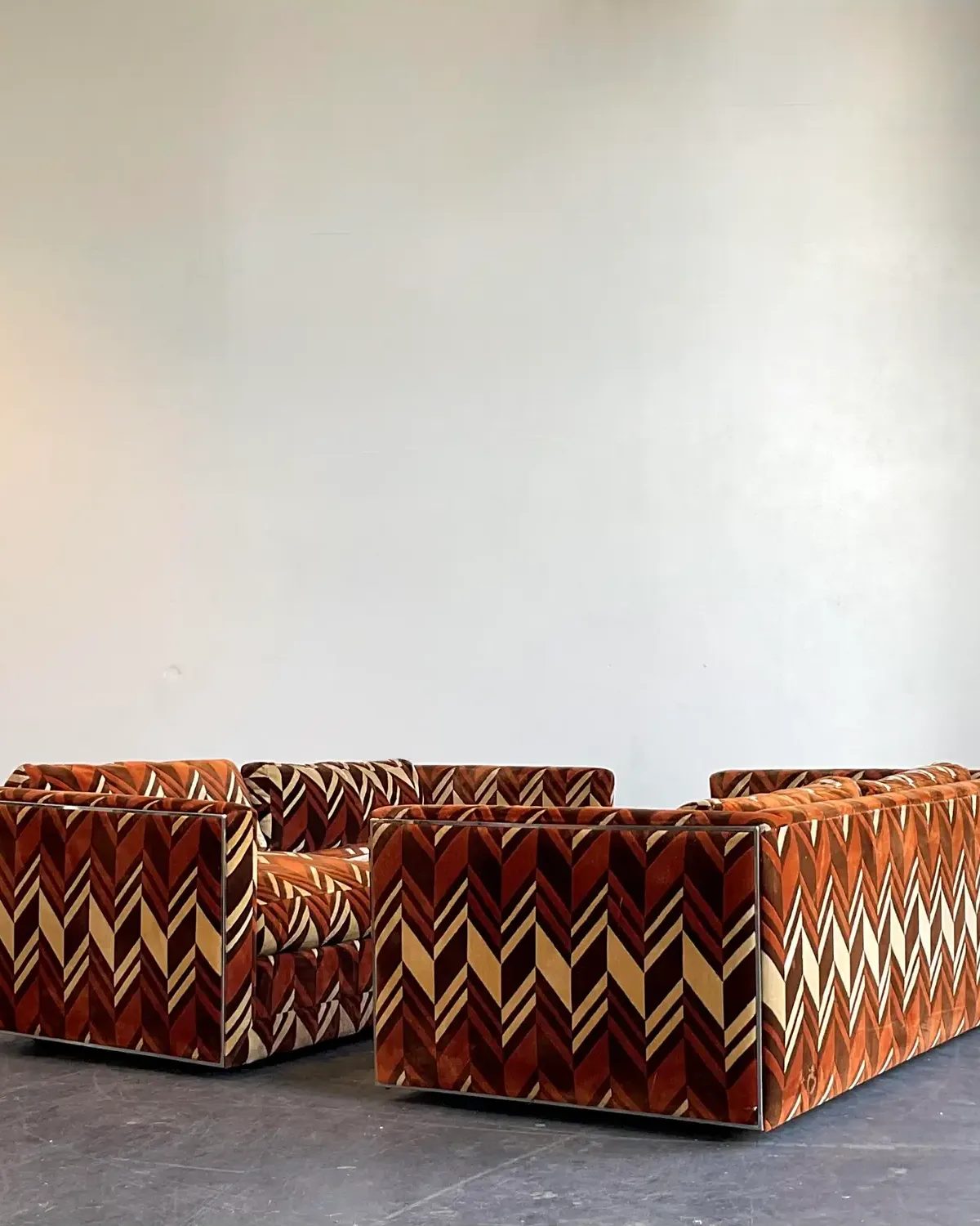 Vintage Thayer Coggin Chevron Velvet Sofa — additional photo 8