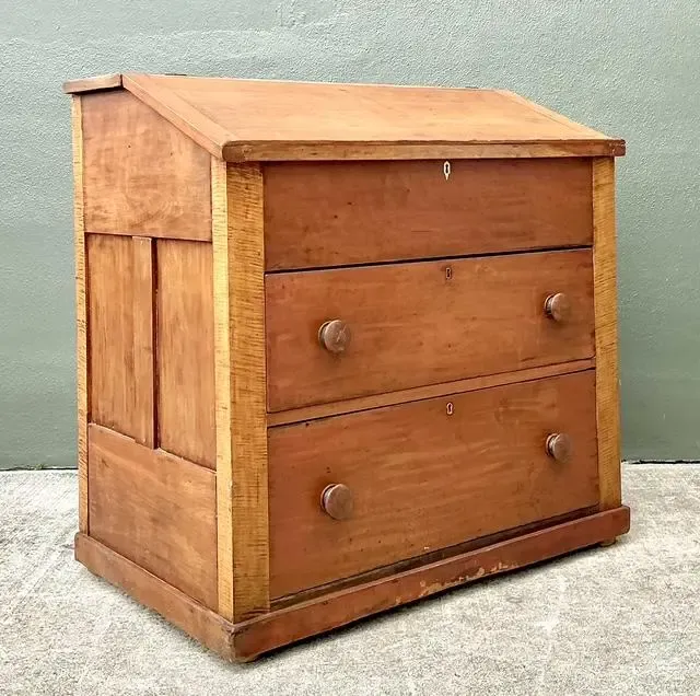Vintage Tiger Maple Butlers Desk — additional photo 8