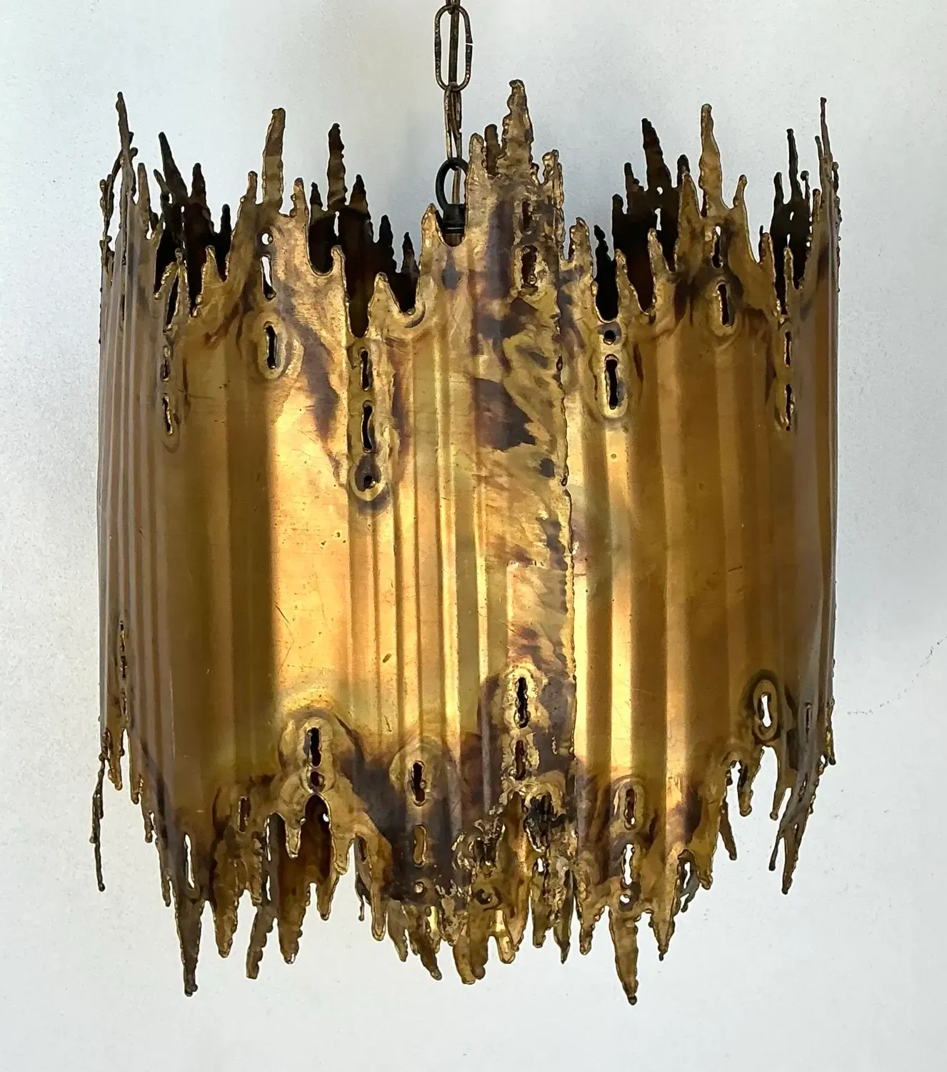 Vintage Tom Greene Brutalist Torch Cut Brass Chandelier — additional photo 3