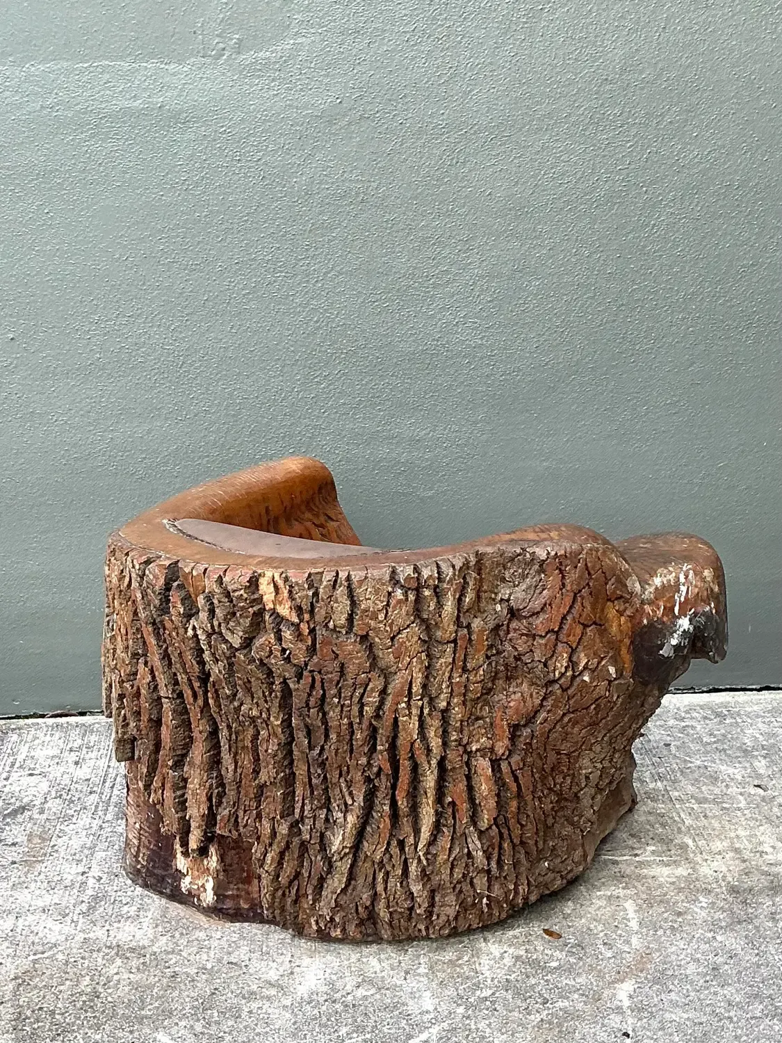 Vintage Tree Trunk Barrel Chair — additional photo 3