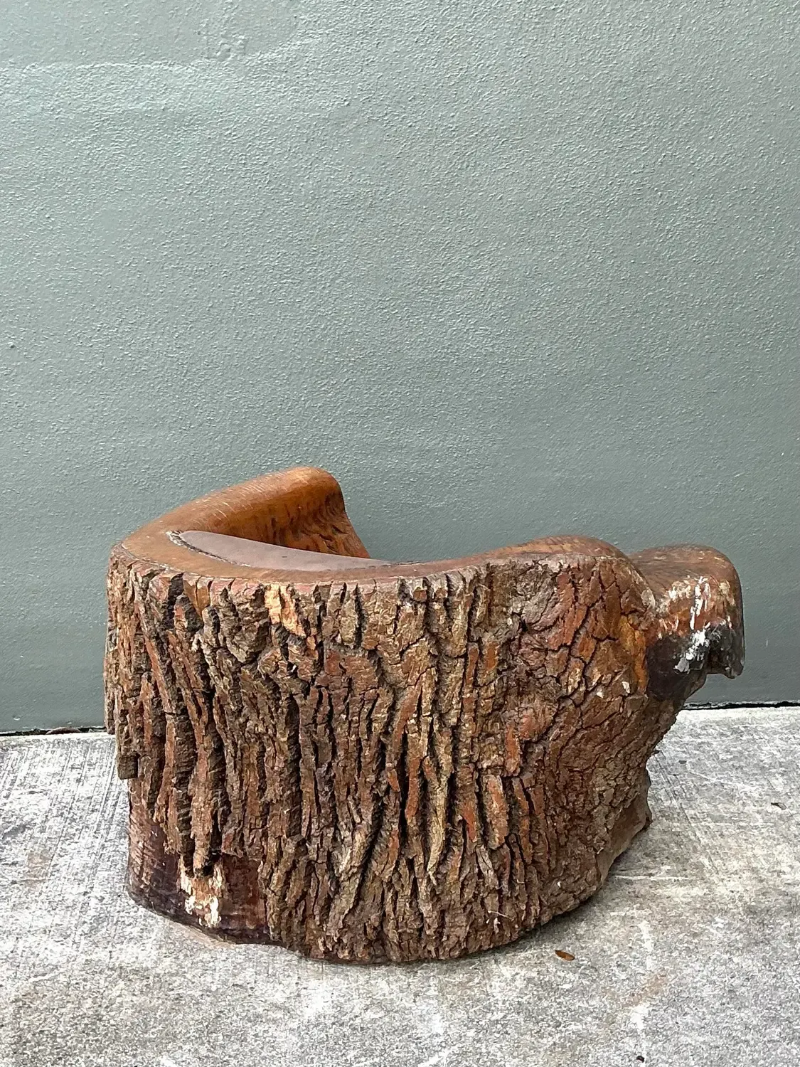 Vintage Tree Trunk Barrel Chair — additional photo 4