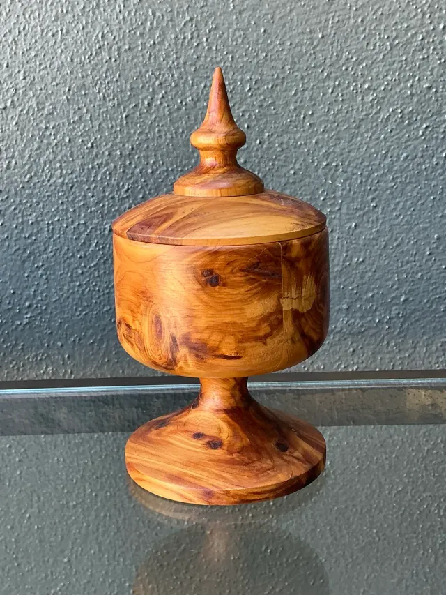 Vintage Turned Wood Lidded Box — additional photo 3