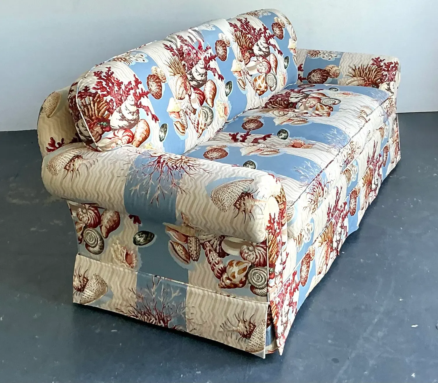 Vintage Undersea Printed Three Seat Sofa — additional photo 7