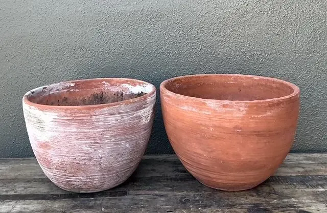 Vintage Washed Terracotta Planter Bowls - Set of 2 — additional photo 7