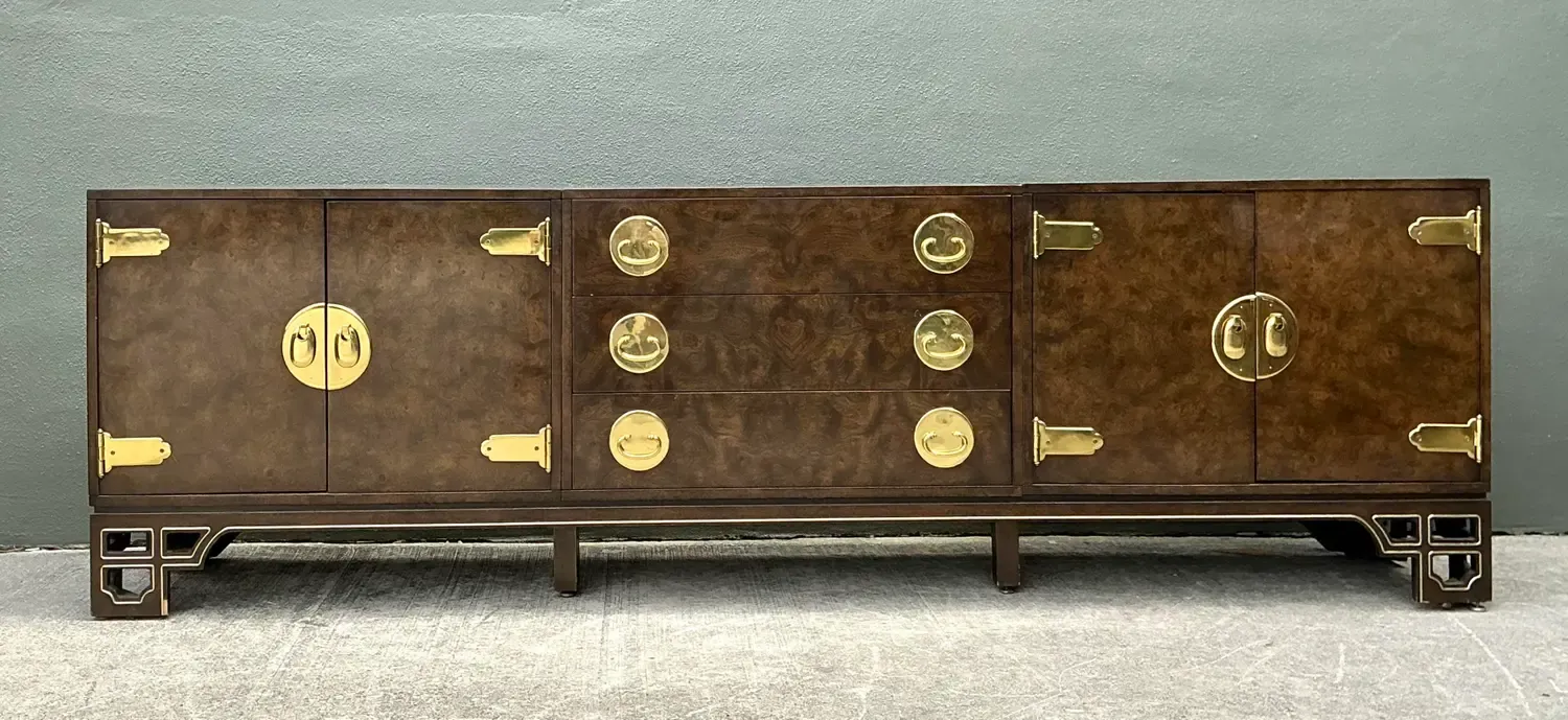 Vintage William Doezema for Mastercraft Burl Wood Medallion Credenza — additional photo 1