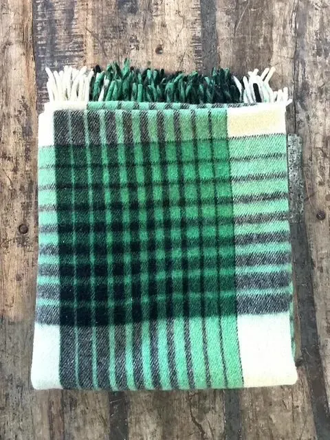 Vintage Wool Plaid Blanket — additional photo 3