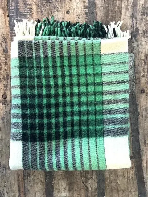 Vintage Wool Plaid Blanket — additional photo 5