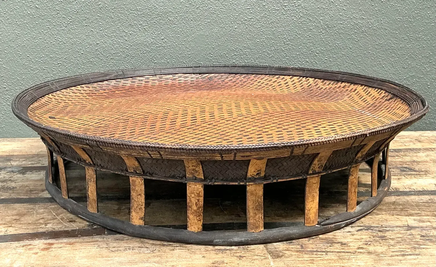 Vintage Woven Rattan and Bamboo Large Tray — additional photo 3