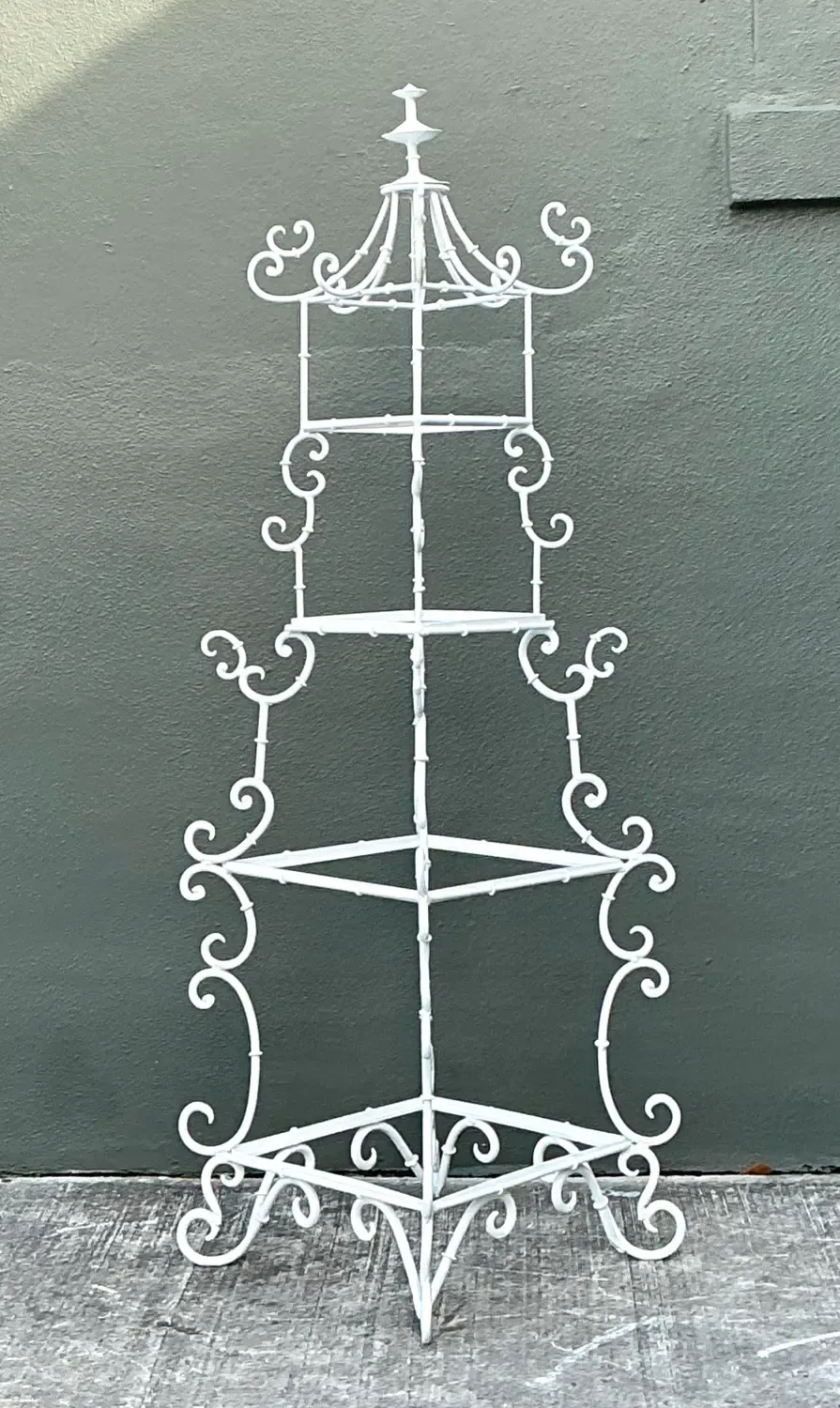 Vintage Wrought Iron Pagoda Etagere — additional photo 8