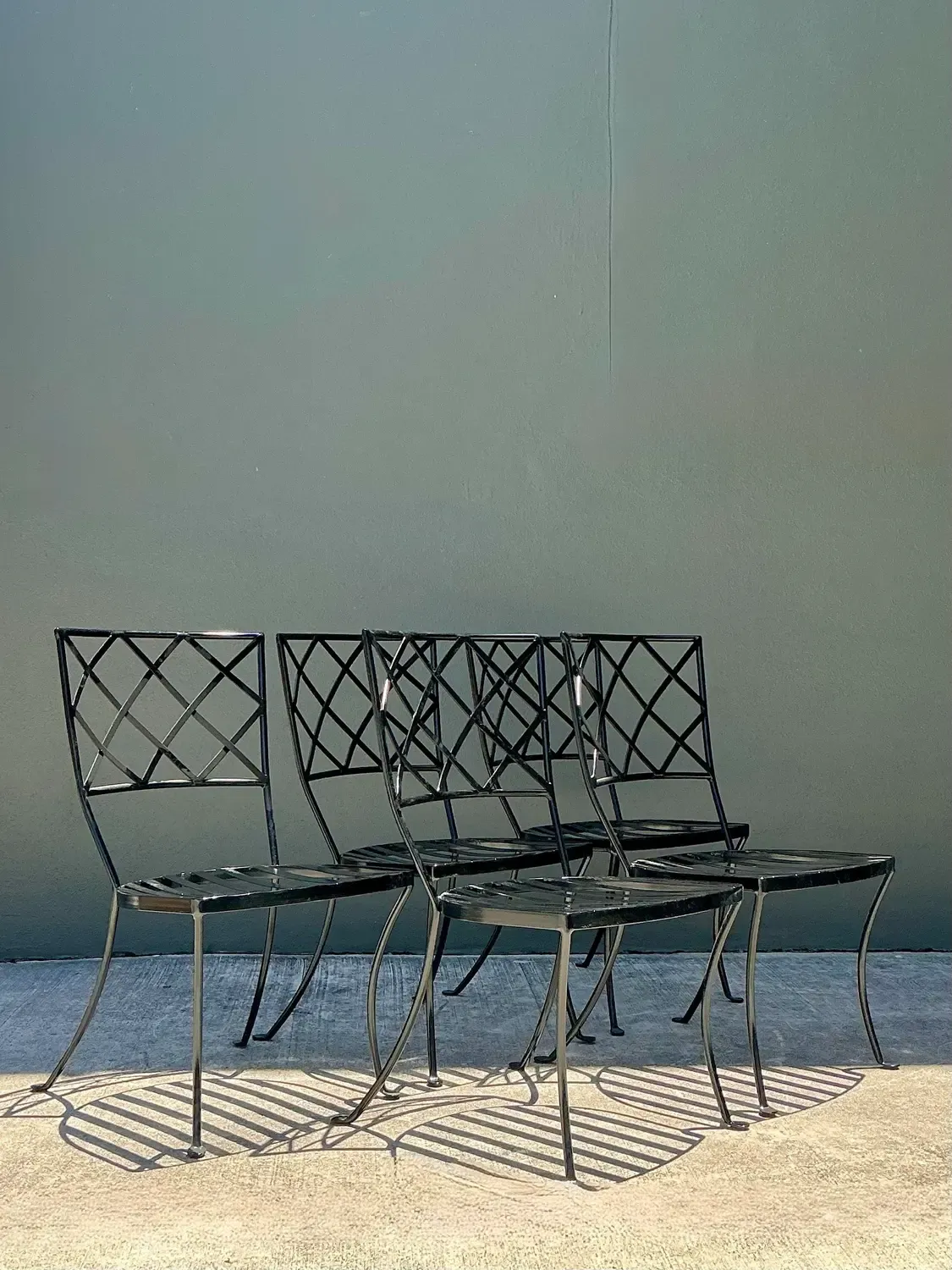 Vintage Wrought Iron Trellis Dining Chairs - Set of 5 — additional photo 4